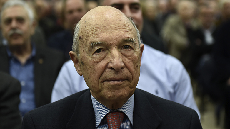 Σημίτης για Βάσω Παπανδρέου: «Ήταν συνιδρύτρια του ΠΑΣΟΚ, στενή μου συνεργάτρια και τίμησε τις θέσεις που ανέλαβε»