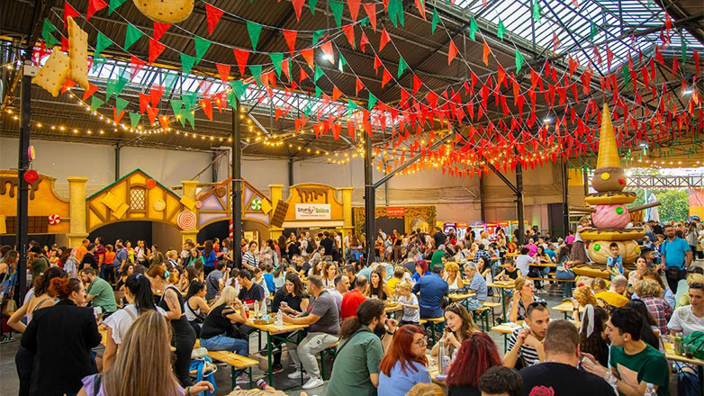 «Sweet Factory Festival»: Για τρεις μέρες, η καρδιά της Αθήνας χτυπάει στο Παλιό Αμαξοστάσιο ΟΣΥ