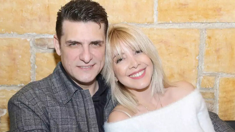 Χρίστος Αντωνιάδης: Απαντά στις φήμες διαζυγίου από τη σύζυγό του, Αφροδίτη Τσώνου