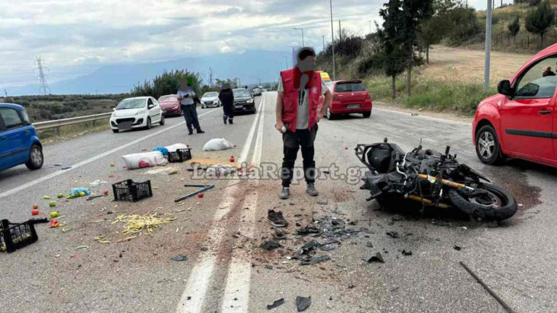 Τραγωδία στη Λαμία: Σκοτώθηκε οδηγός μηχανής που συγκρούστηκε με αγροτικό