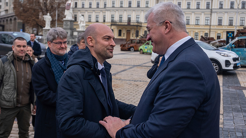 Στο Κίεβο ο υπουργός Εξωτερικών της Γαλλίας