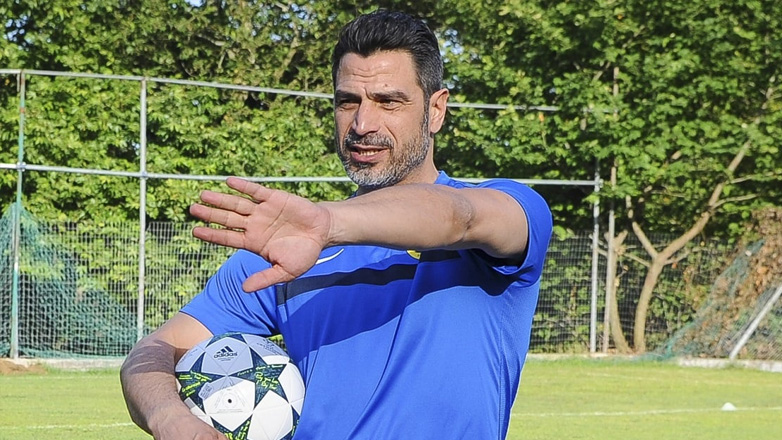 Meet & Greet the Legends: Στην μπουτίκ της ΑΕΚ ο Ζήκος πριν το ντέρμπι με τον ΠΑΟΚ