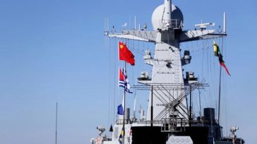 Το Ιράν διεξάγει ναυτικά γυμνάσια με τη Ρωσία και το Ομάν στον Ινδικό Ωκεανό