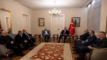 Η ηγεσία της Χαμάς συναντήθηκε με τον υπουργό εξωτερικών της Τουρκίας Χακάν Φιντάν