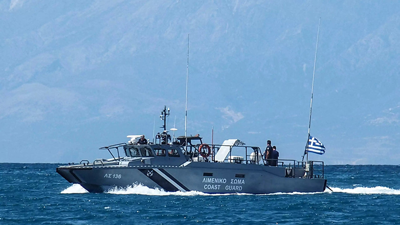 Ρόδος: Καταδίωξη ταχύπλοου που αποβίβασε μετανάστες στο νησί