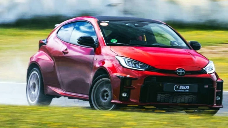 Στιγμές ευτυχίας: Πλαγιάζοντας στην πίστα με το εντυπωσιακό GR Yaris (Βίντεο)