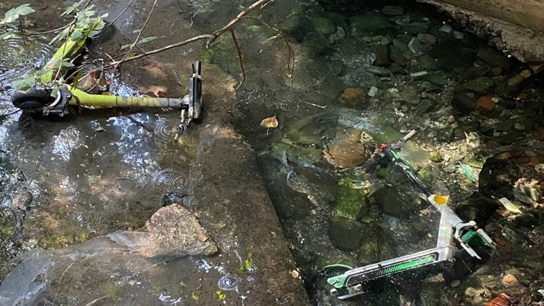 Χωματερή το ρέμα ΥΦΑΝΕΤ στη Θεσσαλονίκη