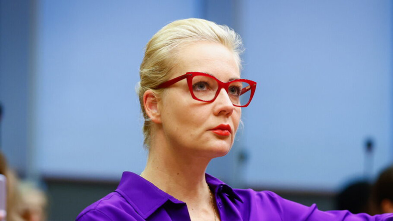 Γιούλια Ναβάλναγια: «Κάποια μέρα θα επιστρέψω στη Ρωσία ως υποψήφια πρόεδρος» Γιούλια Ναβάλναγια: «Κάποια μέρα θα επιστρέψω στη Ρωσία ως υποψήφια πρόεδρος»