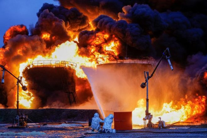 Ουκρανία: Εκτεταμένη επίθεση σε ρωσικό εργοστάσιο όπλων και αεροδρόμιο