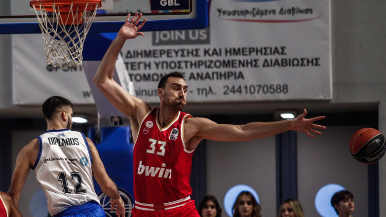 Άνετη νίκη (77-61) για τον Ολυμπιακό στην Καρδίτσα!