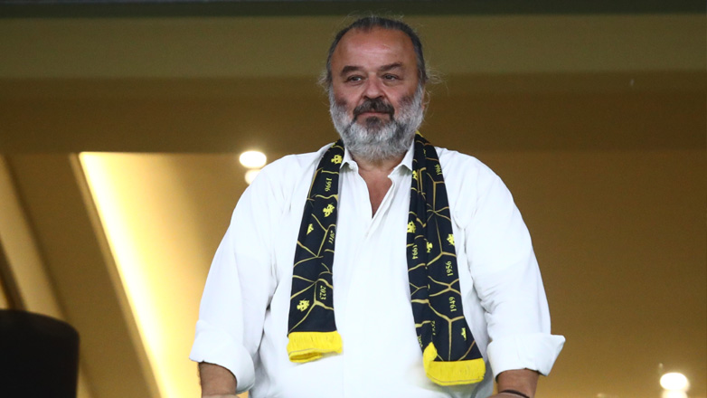 Ηλιόπουλος: «Ο Λουτσέσκου και όποιο κομμάτι του ΠΑΟΚ ασπάζεται τέτοιες συμπεριφορές, δείχνουν το επίπεδό τους» Ηλιόπουλος: «Ο Λουτσέσκου και όποιο κομμάτι του ΠΑΟΚ ασπάζεται τέτοιες συμπεριφορές, δείχνουν το επίπεδό τους»