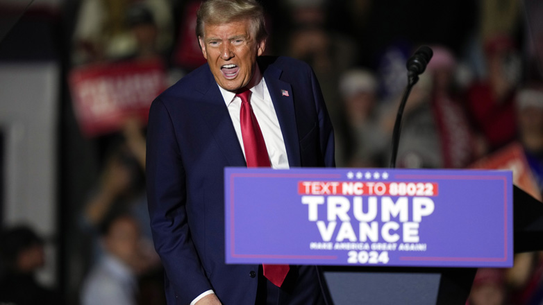 Ντόναλντ Τραμπ: Το ακαταλόγιστο στη χυδαιότητα