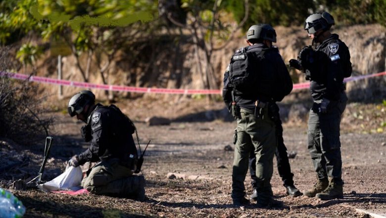 Λίστα με ονόματα 90 Παλαιστίνιων, που θα αποφυλακιστούν σήμερα δίνει το Ισραήλ Λίστα με ονόματα 90 Παλαιστίνιων, που θα αποφυλακιστούν σήμερα δίνει το Ισραήλ