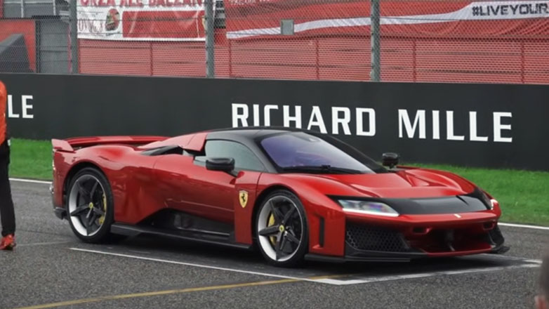 Πρώτη δημόσια εμφάνιση για τη νέα Ferrari F80 των 1.200 ίππων – Ακούστε την (Βίντεο)