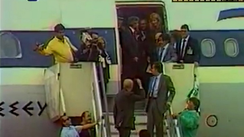 Σαν σήμερα, το 1988, το «νεύμα» του Ανδρέα Παπανδρέου στη Δήμητρα Λιάνη