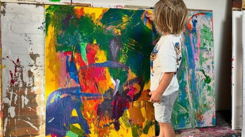 Ο «Μίνι Πικάσο» έγινε σταρ στο Instagram στα 3 του χρόνια