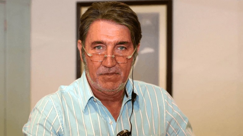 Σε δύο επεμβάσεις θα υποβληθεί ο Μανώλης Παπακαλιάτης