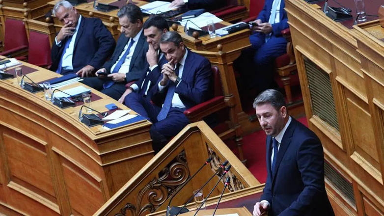 Ανδρουλάκης σε Μητσοτάκη: «Να ξεκαβαλήσετε από το καλάμι»