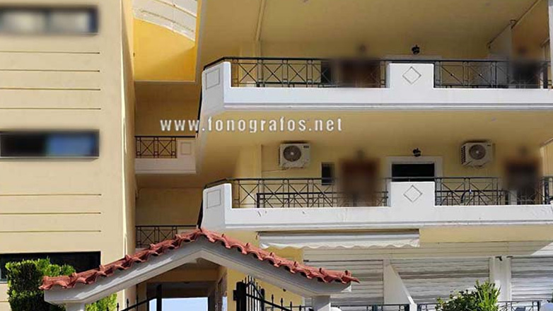 Καμένα Βούρλα: Διάρρηξη στο διαμέρισμα της 84χρονης που δολοφονήθηκε