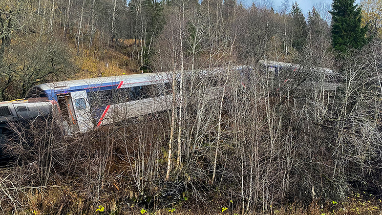 Νορβηγία: Ένας νεκρός και τουλάχιστον πέντε τραυματίες από τον εκτροχιασμό τρένου