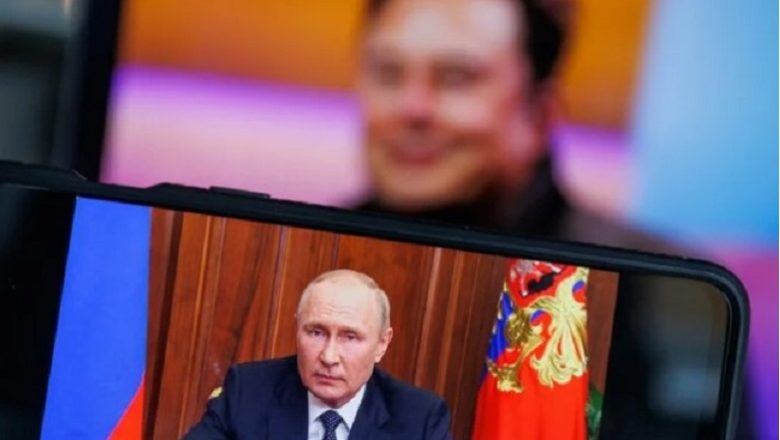 Μιλάνε σαν … φιλαράκια Μασκ και Πούτιν Μιλάνε σαν … φιλαράκια Μασκ και Πούτιν