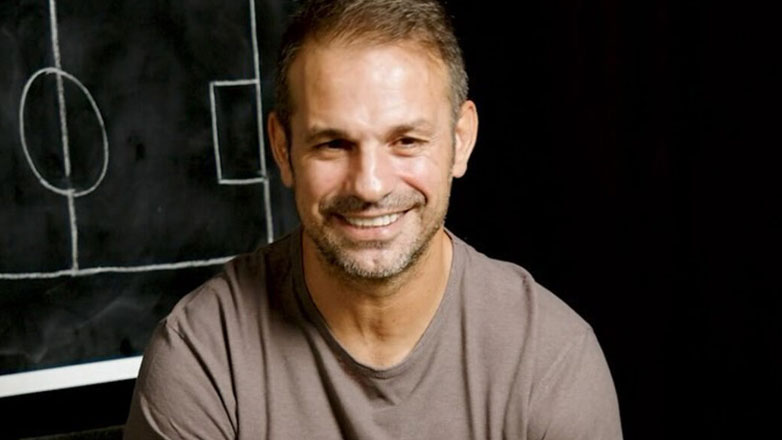 Ντέμης Νικολαΐδης: Αποκάλυψε πρώτη φορά τον λόγο που δεν έχει παίξει ποδόσφαιρο ποτέ τα τελευταία 20 χρόνια Ντέμης Νικολαΐδης: Αποκάλυψε πρώτη φορά τον λόγο που δεν έχει παίξει ποδόσφαιρο ποτέ τα τελευταία 20 χρόνια