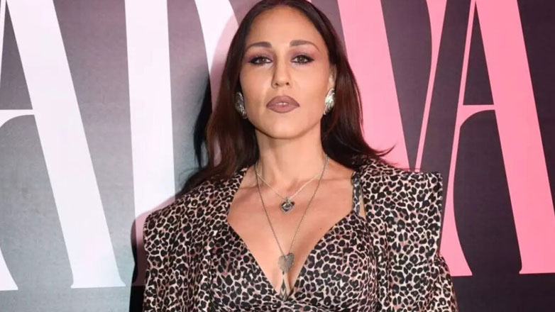 Πηνελόπη Αναστασοπούλου: Η αποκάλυψη για τον εμμονικό θαυμαστή της – «Έρχεται ακόμα και έξω από το σπίτι μου» Πηνελόπη Αναστασοπούλου: Η αποκάλυψη για τον εμμονικό θαυμαστή της – «Έρχεται ακόμα και έξω από το σπίτι μου»