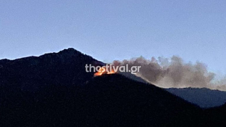 Φωτιά σε δύσβατη περιοχή στο όρος Παγγαίο