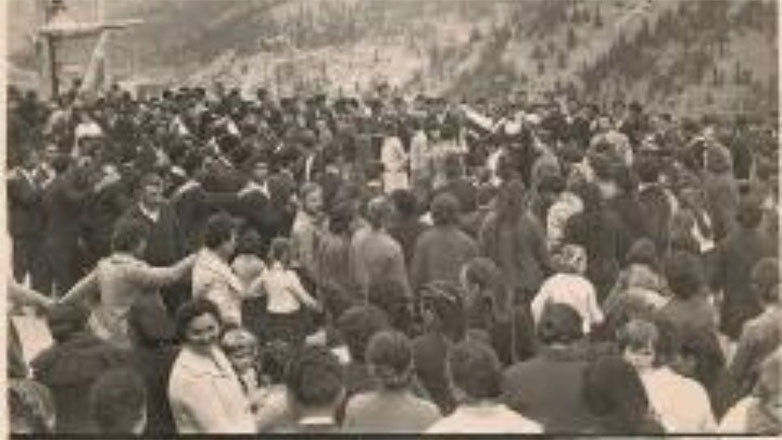 Τα πανηγύρια στην Καρδίτσα, αρχίζουν από την Άνοιξη και τελειώνουν το Φθινόπωρο