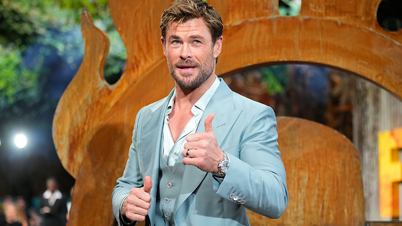 O Κρις Χέμσγουορθ σε ρόλο πρίγκιπα για τη νέα ταινία της Disney