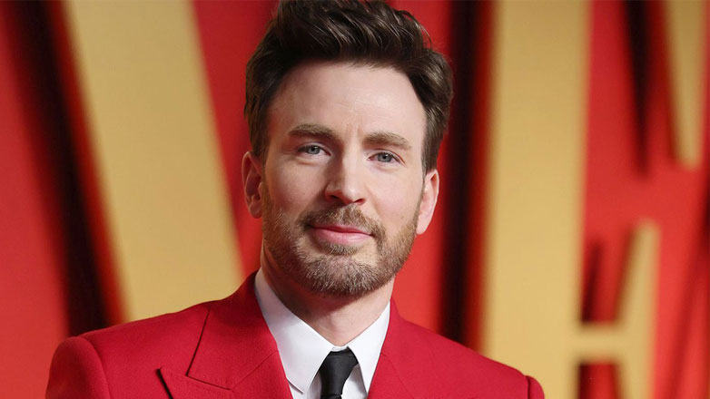 Chris Evans: Βγήκε για ποτό στη Δράμα σε ένα διάλειμμα από τα γυρίσματα της νέας του ταινίας