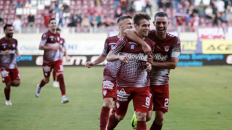 Super League 2: Ξέφυγε από τους διώκτες της η ΑΕΛ, 2-0 τον Μακεδονικό