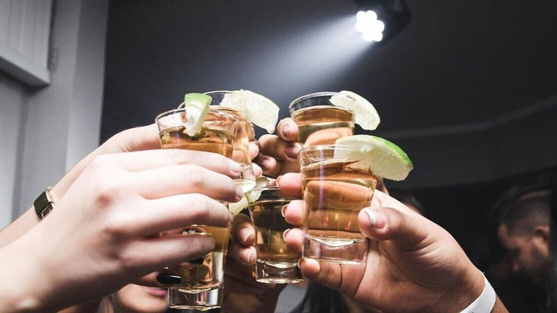 Ανακοίνωση Δήμου Αθηναίων για το νυχτερινό κλαμπ στη Λεωφόρο Βουλιαγμένης Ανακοίνωση Δήμου Αθηναίων για το νυχτερινό κλαμπ στη Λεωφόρο Βουλιαγμένης