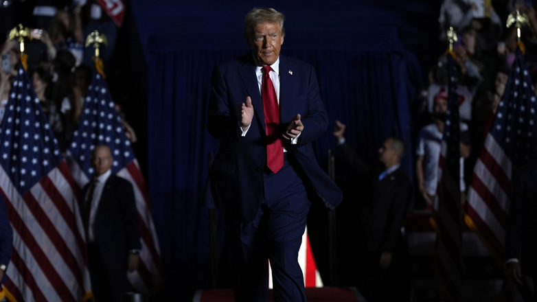 «Δεν είμαι ναζιστής», δηλώνει ο Ντόναλντ Τραμπ