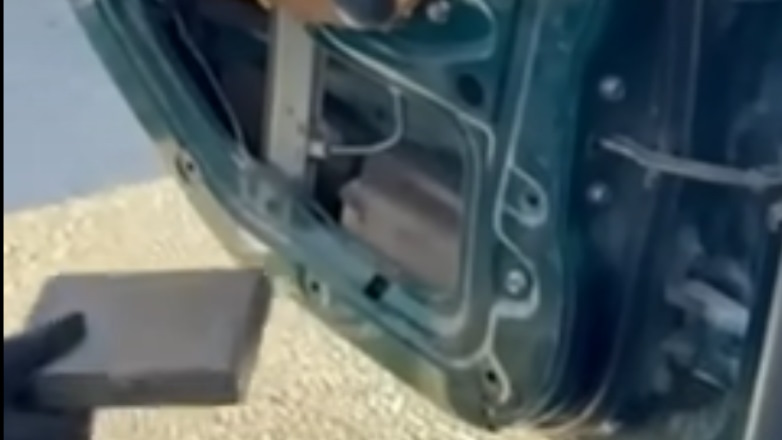 Βίντεο με το μπλόκο σε δύο κιλά ηρωίνης