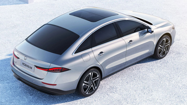 Αυτό είναι το υβριδικό μοντέλο που με ένα ντεπόζιτο διανύει 2.208χλ. – Μπήκε στο βιβλίο με τα ρεκόρ Guinness