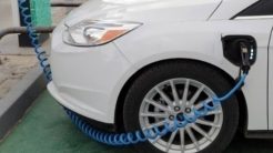 ΕΕ: Πρόσθετοι δασμοί έως και 35% στα κινεζικά ηλεκτρικά αυτοκίνητα