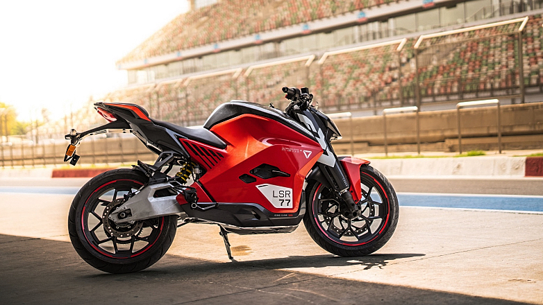 Η Ultraviolette F77 MACH 2 αποκτά Παγκόσμια Πιστοποίηση