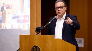 Φάμελλος: Πρέπει να ξαναχτίσουμε τον ΣΥΡΙΖΑ για να επιστρέψει στην πολιτική και να δώσει απαντήσεις