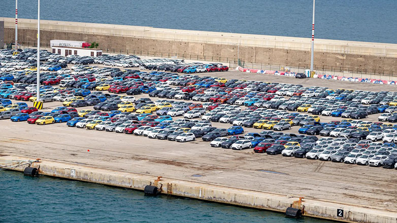 Η Ισπανία ανοίγει διάπλατα τις πόρτες της στην Κίνα εν μέσω ευρωπαϊκού εμπορικού πόλεμου Η Ισπανία ανοίγει διάπλατα τις πόρτες της στην Κίνα εν μέσω ευρωπαϊκού εμπορικού πόλεμου