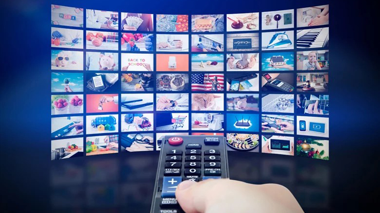 Αναμετέδιδαν παράνομα μέσω ίντερνετ συνδρομητικά κανάλια