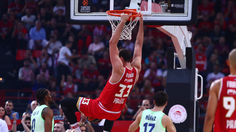 Euroleague: Σαρωτικός ο Ολυμπιακός, 95-74 την Μπαρτσελόνα!