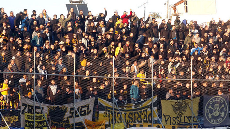 Με κόσμο η ΑΕΚ στο Περιστέρι!