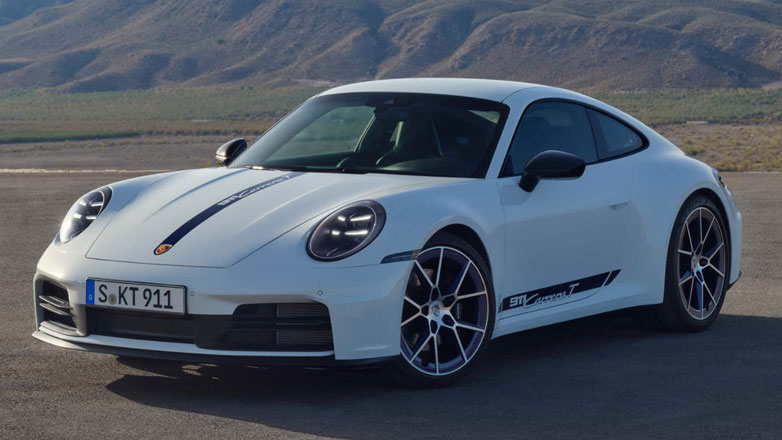 Η νέα Porsche 911 Carrera T αποτελεί ωδή στην οδηγική απόλαυση – Μόνο με χειροκίνητο κιβώτιο και 394 άλογα