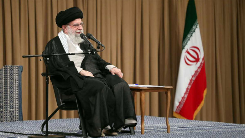 Η Τεχεράνη προειδοποιεί ότι η απάντησή της στην επίθεση του Ισραήλ θα είναι βίαιη