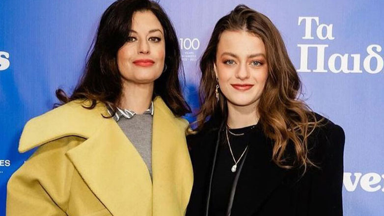 H Δωροθέα Μερκούρη για την κόρη της, Γαία: «Βλέπω ότι είναι μια καλύτερη εκδοχή από τη μαμά της» H Δωροθέα Μερκούρη για την κόρη της, Γαία: «Βλέπω ότι είναι μια καλύτερη εκδοχή από τη μαμά της»