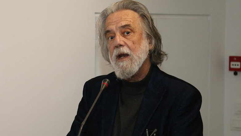 Ηράκλειο: Το τελευταίο αντίο στον δημοσιογράφο Νίκο Ψιλάκη