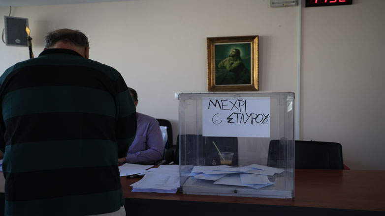 ΣΥΡΙΖΑ: Όλοι πανηγυρίζουν για νίκη στις εκλογές ΣΥΡΙΖΑ: Όλοι πανηγυρίζουν για νίκη στις εκλογές