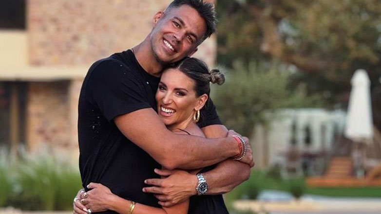 Αθηνά Οικονομάκου: Στο αεροδρόμιο για να υποδεχτεί τον Bruno Cerella – Η αντίδρασή του όταν την είδε