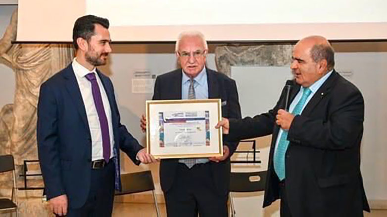 Τριήμερο βραβεύσεων για τον Γιώργο Τσούκαλη